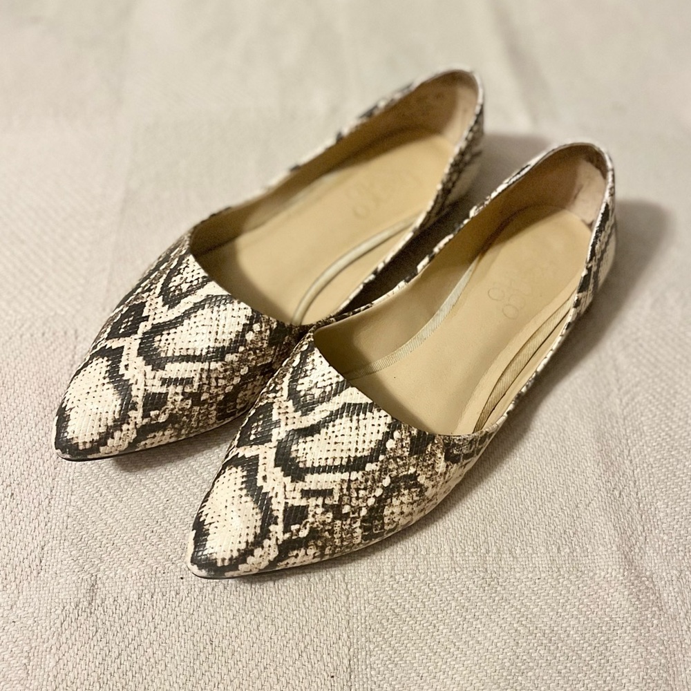 Franco Sarto faux snakeskin flats size 6.5